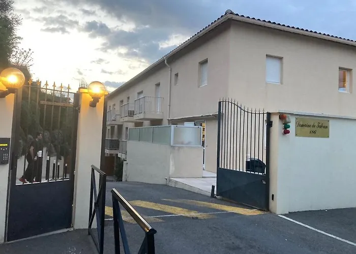 A La Decouverte De Nice